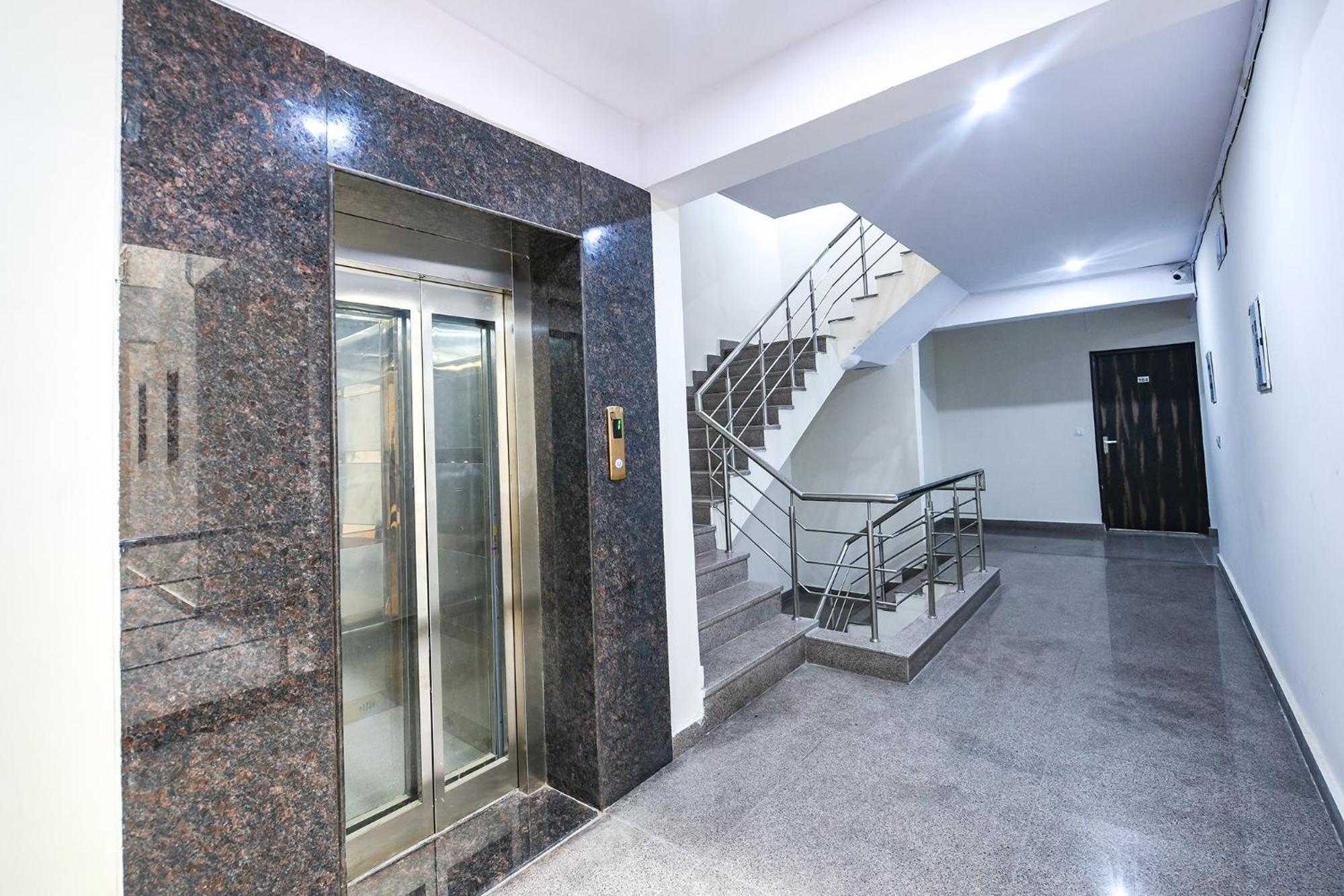 Fabhotel The Yashobhumi Near Yashobhoomi Convention Centre Делі Екстер'єр фото