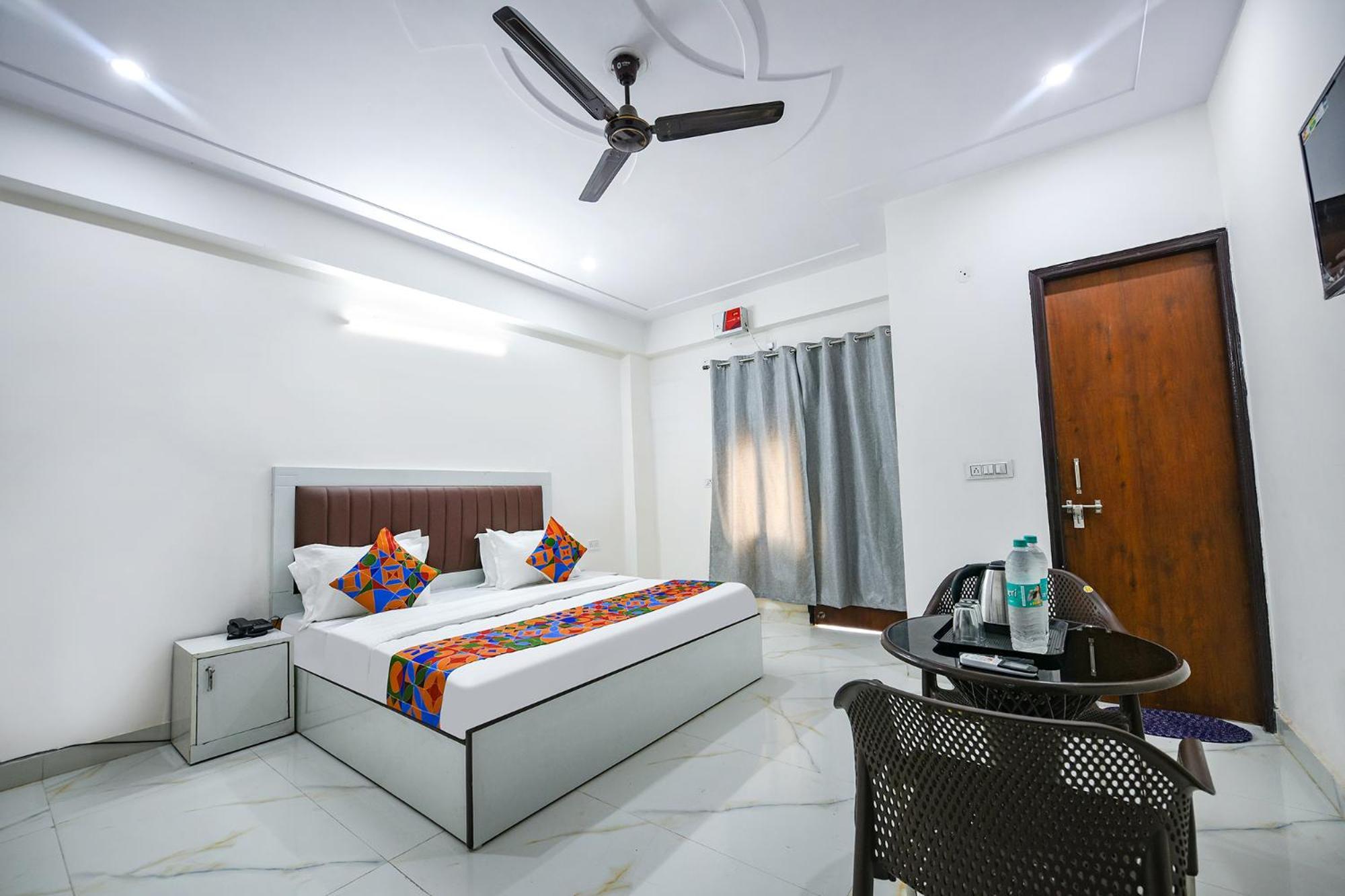 Fabhotel The Yashobhumi Near Yashobhoomi Convention Centre Делі Екстер'єр фото